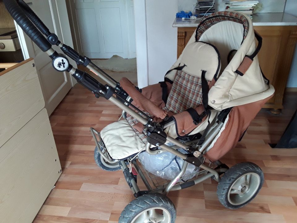 Kinderwagen Hartan in Halle (Holzminden)