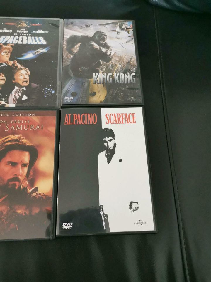 DVDs diverse in Klein Offenseth-Sparrieshoop