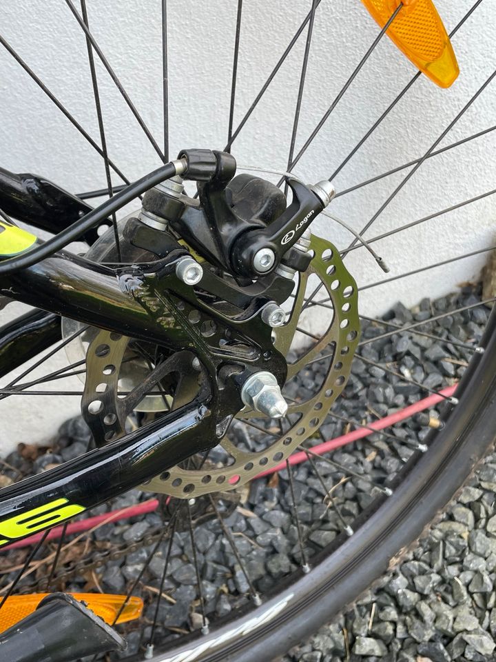 Mountainbike 26“ Federgabel Hardtail Fahrrad MTB Scheibenbremsen in Lohmar