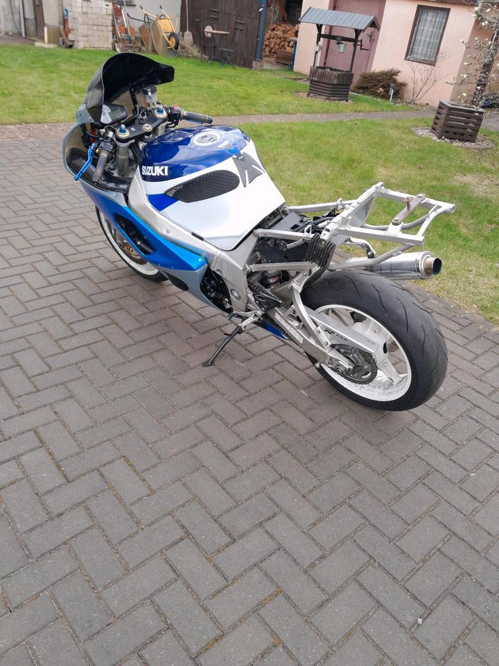 GSX-R 750 K1 in Bestensee