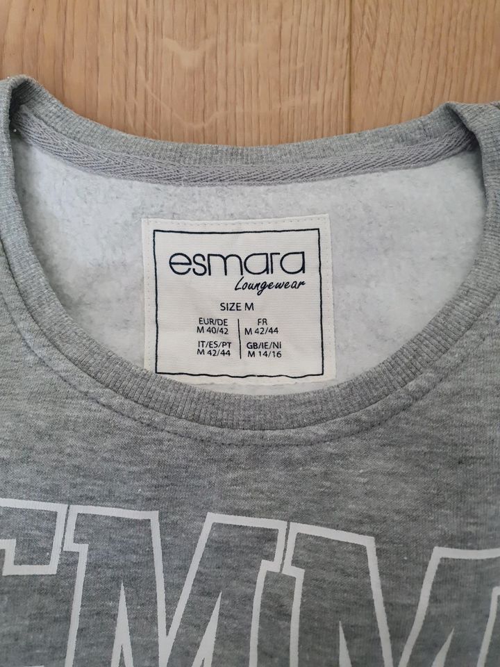 Pulli esmara Gr. M - extra lang in Leonberg