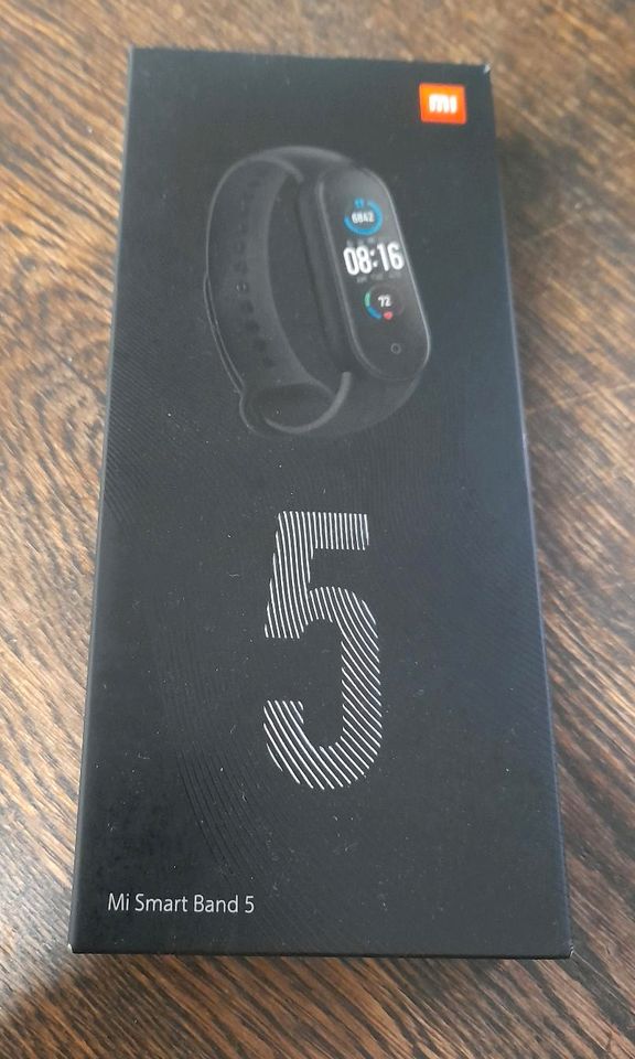 NEU: Fitness- Uhr, Mi Smart Band 5, schwarz, Xiaomi in Warsow