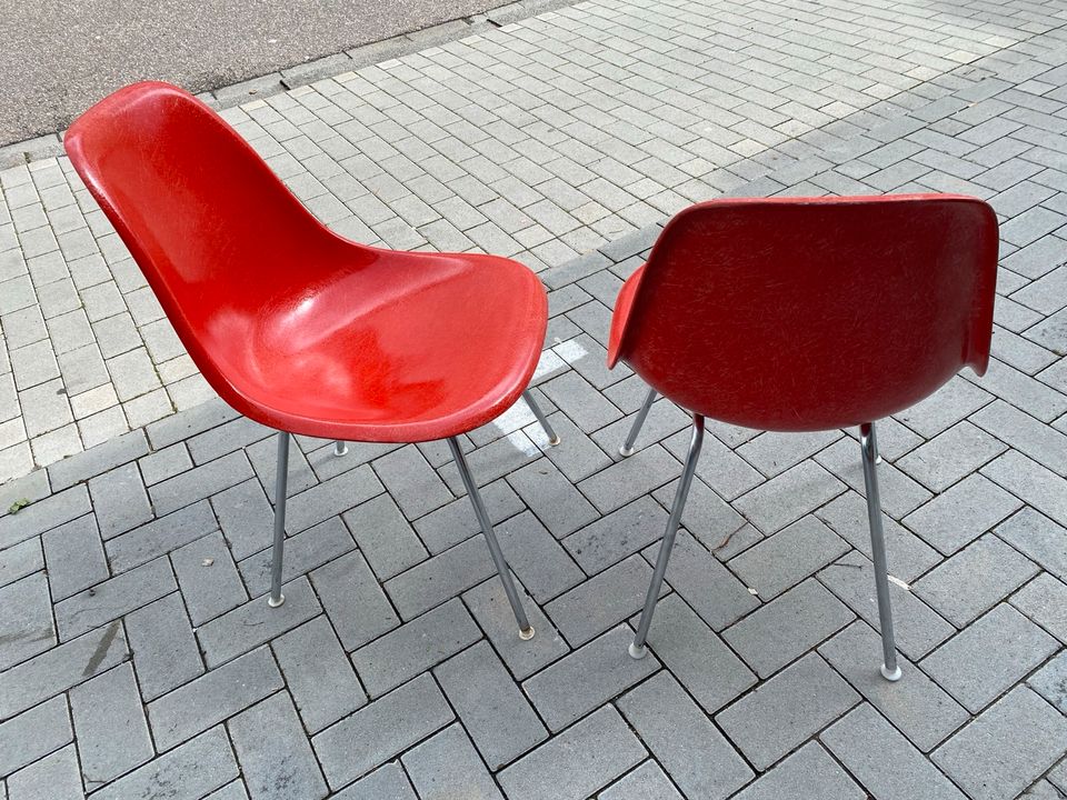 Herman Miller Vitra Eames Sidechair DSX Fiberglas Stuhl in Rot in Bruchsal