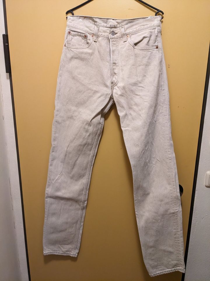 Original Levi's 501 Jeans W32 L36 Beige Creme in Augsburg