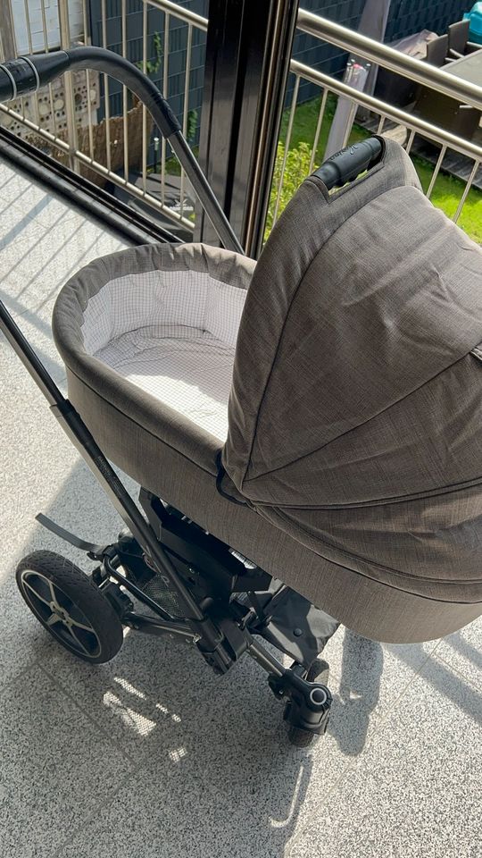 Hartan VIP GT Kinderwagen zu verkaufen in Leverkusen