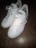 Sneakers adidas gr. 37 Mädchen  neuwertig Nordrhein-Westfalen - Ahlen Vorschau