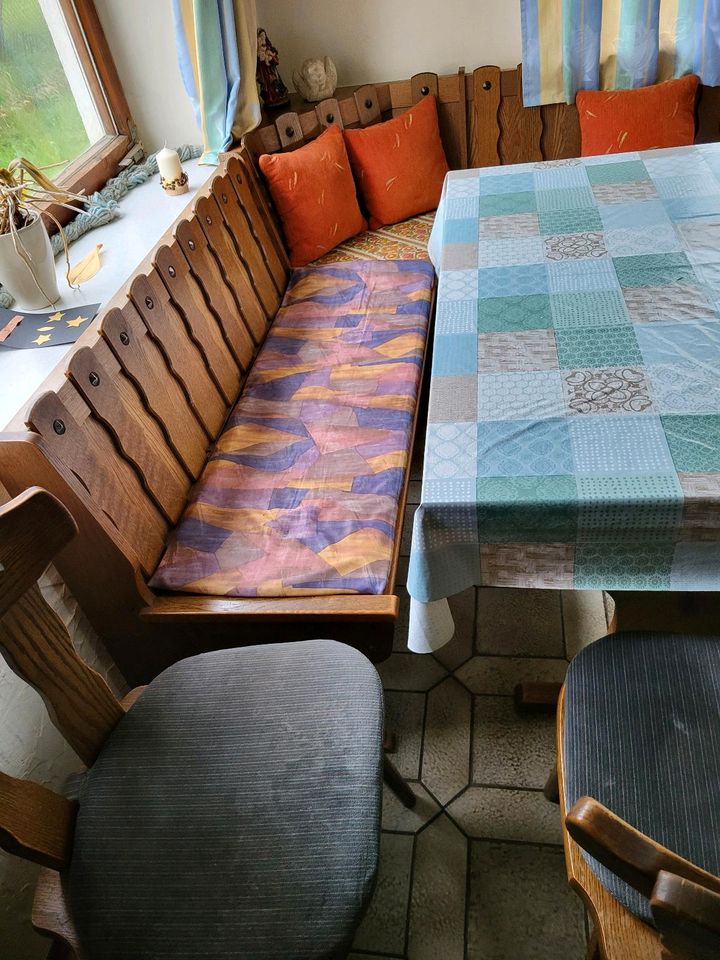 Eckbank,Tisch & 4 Stühle in Johanniskirchen