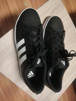 Adidas Schuhe zu verkaufen Nordrhein-Westfalen - Solingen Vorschau