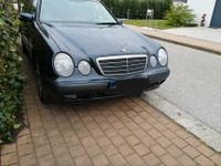 Suche für Mercedes 210 Kombi schwarz Blende Wagenheberaufnahme Bayern - Schwandorf Vorschau