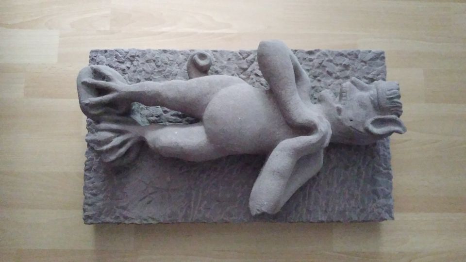 Sandsteinfigur Teufel in Waldkirch