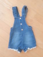 Baby Jeans Latzhose 80 München - Sendling Vorschau