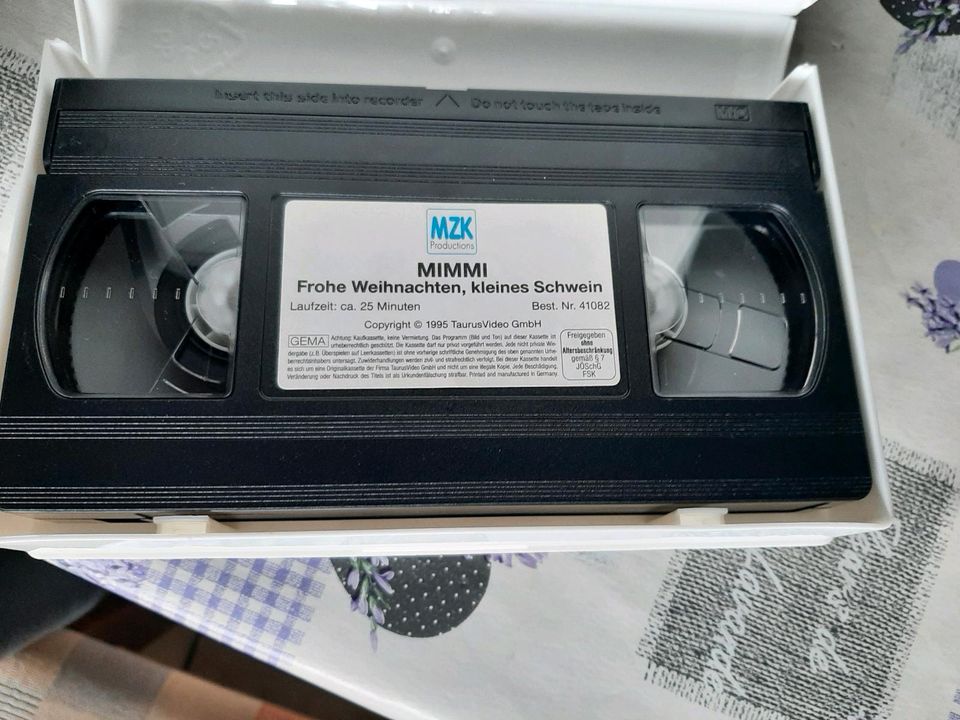 VHS Mimmi Frohe Weihnachten, kleines Schwein in Windeck