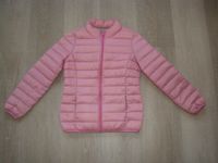 BENETTON Steppjacke Daunenjacke 130 128 134 Jacke Mädchen rosa Nordrhein-Westfalen - Menden Vorschau