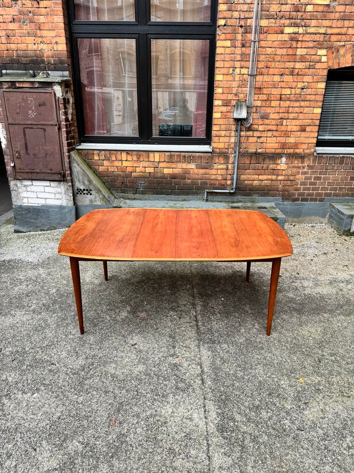 Esstisch erweiterbar > 210cm Teak Tisch danish Design Vintage Esszimmertisch Teakholz Dänemark 60er Retro in Berlin