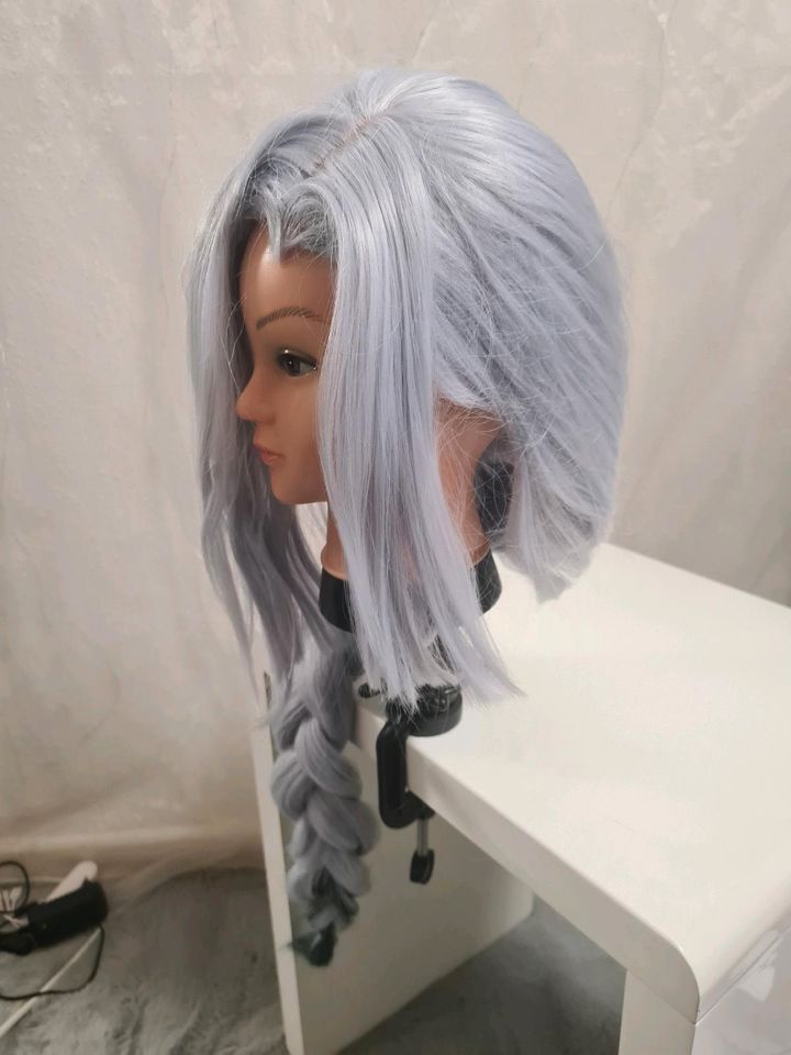 Shenhe Genshin Impact Cosplay Wig gestyled in Arnsberg