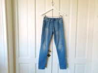 mittelblaue Yigga 5-Pocket Jeggings Jeans Hose Jeanshose 158 Thüringen - Eisenach Vorschau