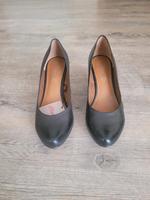 NEU! Schwarze Pumps, Gr. 39, S. Oliver Nordrhein-Westfalen - Bergisch Gladbach Vorschau