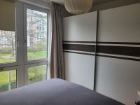 Schlafzimmer Set: Bett, Lattenrost, Matratze, Kleiderschrank Berlin - Marienfelde Vorschau