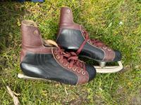DDR Schlittschuhe / Deko Brandenburg - Rathenow Vorschau
