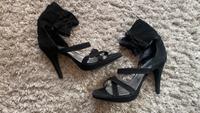 Apart High Heels Leder Sandalen Gr.41 schwarz neu Thüringen - Gotha Vorschau