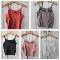 5 H&M Tops Gr 98 104 schwarz taupe weiß rosa rot Brandenburg - Schönefeld Vorschau