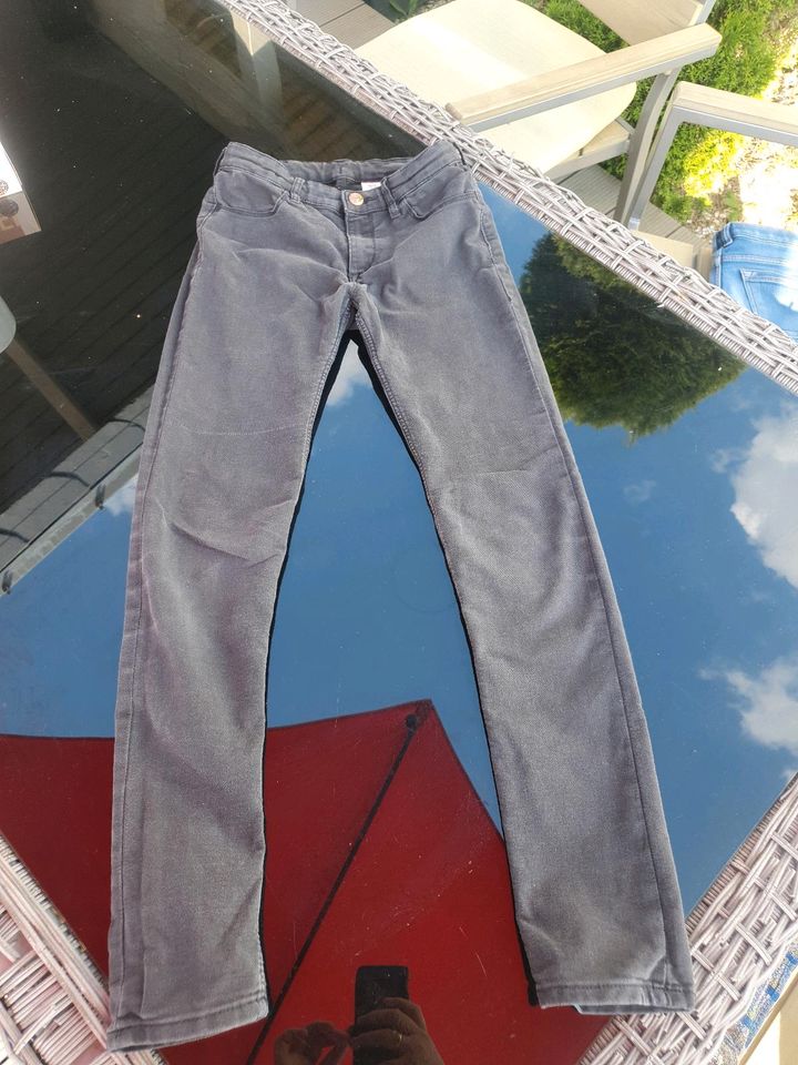 Jeans Größe 146 in Rückweiler