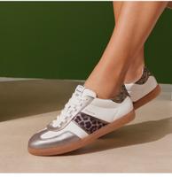 Tamaris Sneaker 36 mit Leo Muster Nordrhein-Westfalen - Nettetal Vorschau