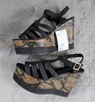 H&M Plateau Keil Sandalen Wedges Schwarz Braun Gr. 40 NEU :) Berlin - Pankow Vorschau