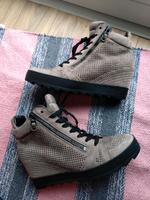 Kennel Schmenger High Top Sneaker Stiefeletten 38,5 Steinchen Nordrhein-Westfalen - Dormagen Vorschau