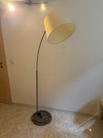 Stehlampe mit beige Lampenschirm Bayern - Burgthann  Vorschau