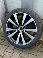 1x Alufelge Original VW Beetle 5C 19“ Zoll Original VW Tornado 5C0601025N 8Jx19 et48 schwarz poliert Ersatzrad Reserverad ! Nordrhein-Westfalen - Gelsenkirchen Vorschau