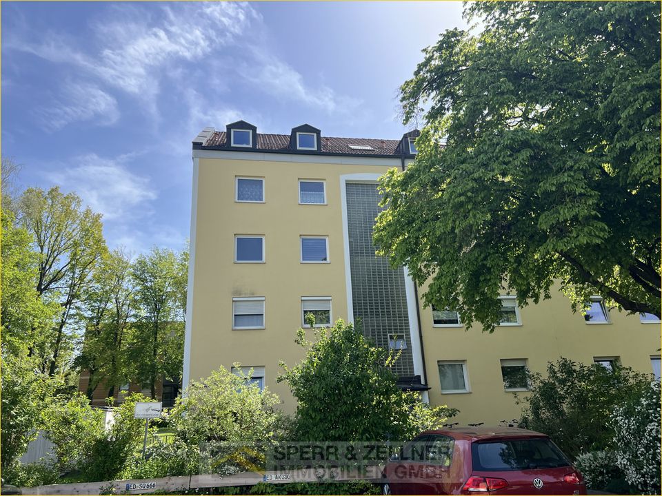 Erding - Renovierte 3-Zimmer-Wohnung mit Balkon und Tiefgaragenstellplatz in zentraler Lage in Erding