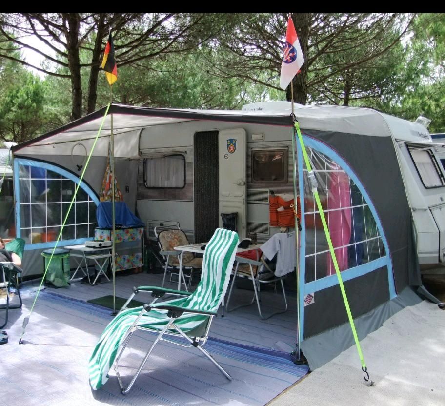 Wohnwagen Dethleffs Mod. Camper mit Vorzelt in Groß-Zimmern