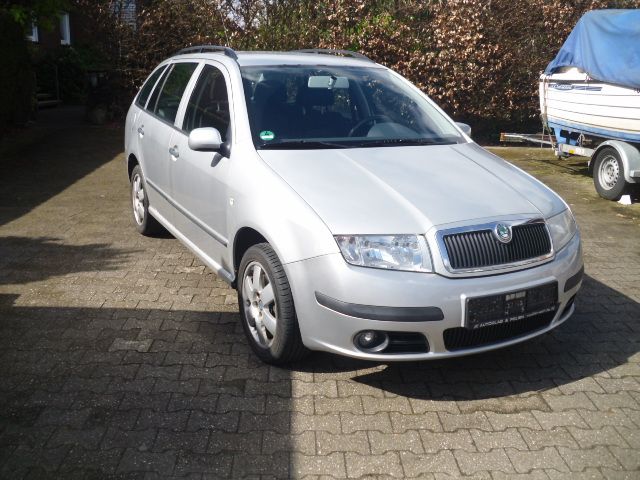 Skoda Fabia Kombi 2.0l *TÜV Neu*abnehmbare AHK* in Unna