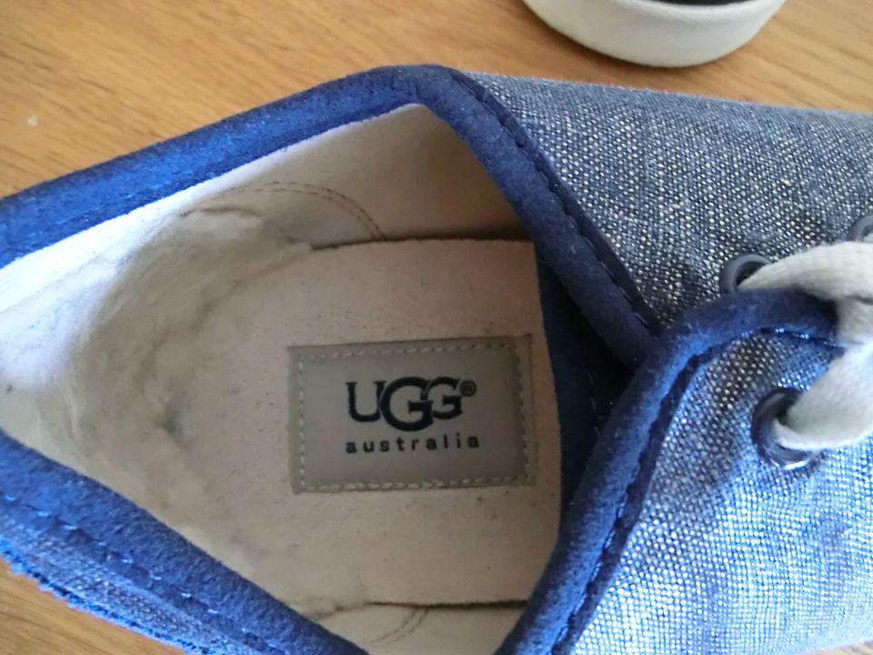 UGG australia Damen Sneakers mit Glitzerfäden gr.40 in Düsseldorf