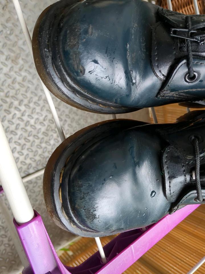Dr. Martens 37 blau mit eingeknupften ReiBverschluss gebraucht
