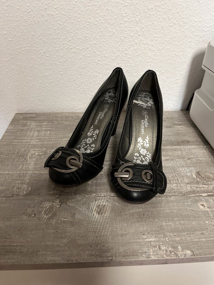 Damen Schuhe in Dornburg