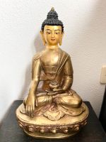 Feuervergoldeter Buddha Shakyamuni aus Nepal. Bronze 33cm Bayern - Neufahrn Vorschau