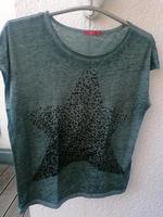 edc Shirt grün mit Pailletten Stern Nordrhein-Westfalen - Brühl Vorschau