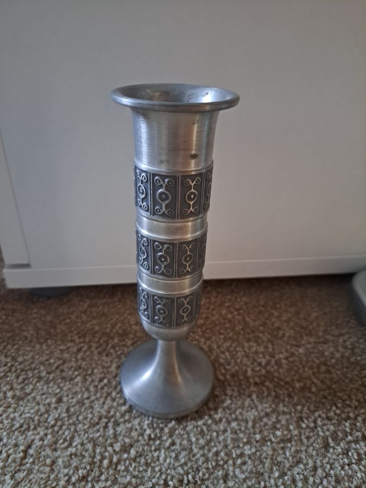 Zinn Haugrud Pewter-Norway Vase Zinnvase Verzierungen Deko in Duisburg