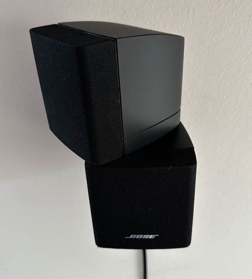 BOSE Lifestyle T20 Schwarz inkl. Wandhalterungen in Hamburg