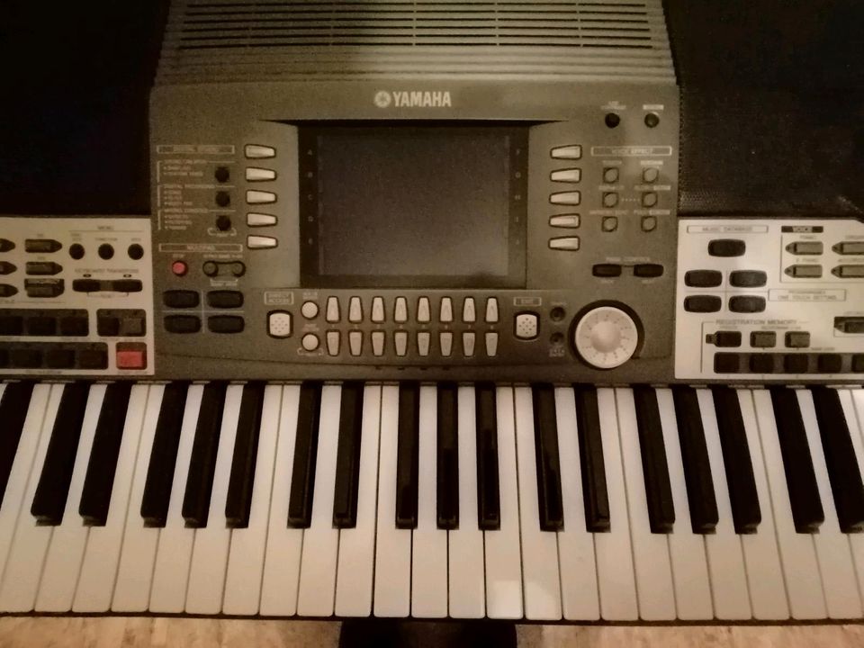 Yamaha psr 9000 Keyboard in Otzberg