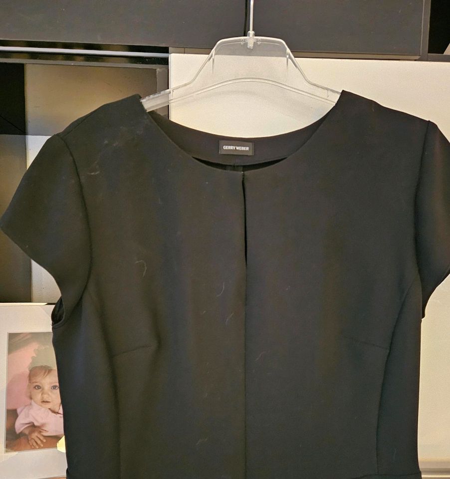 Gerry Weber, Bluse, schwarz, Gr. 40 in Thyrnau