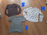38 Teile Kleiderpaket Kleider Hosen Jacke Kleidungspaket S/M Sachsen - Dürrhennersdorf Vorschau