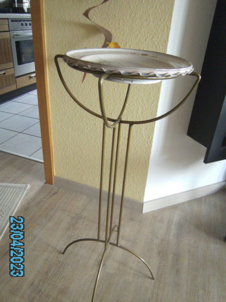Dekoständer Kranzständer m.Teller Metallständer Höhe ca. 80cm in