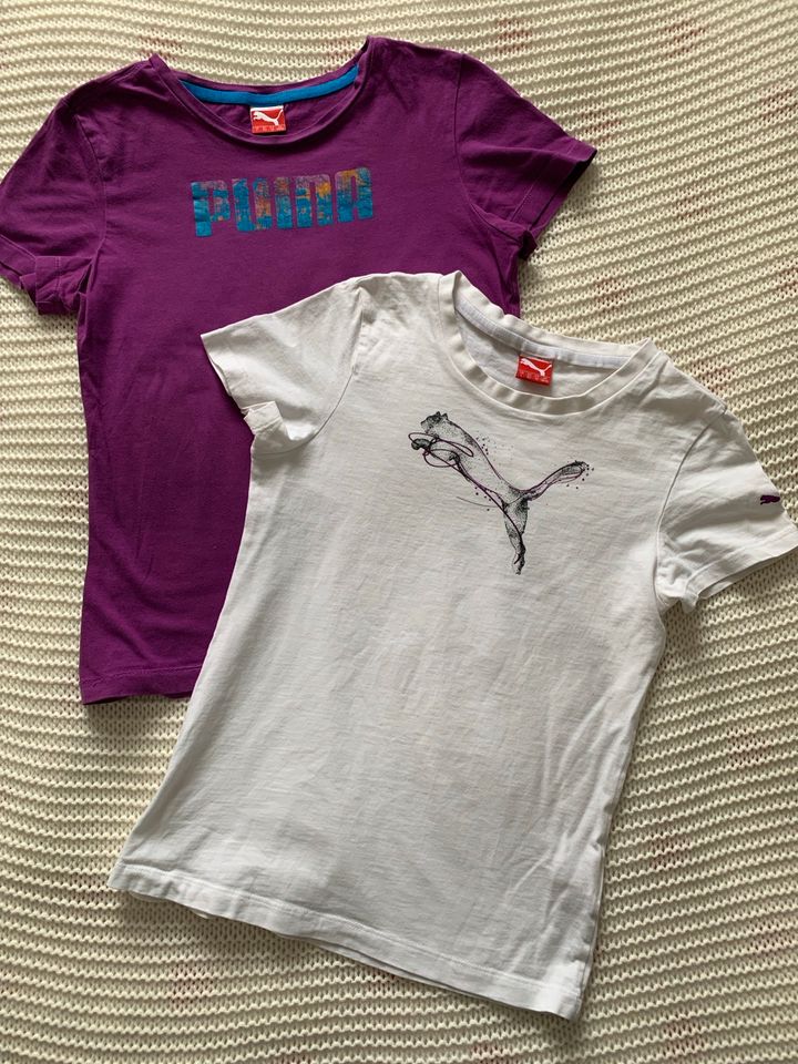 2x Puma T-Shirt lila und weiß Gr 152 in Lindlar