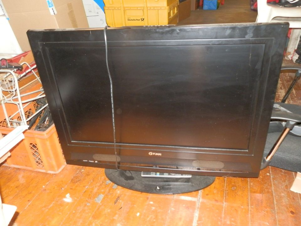 Funai LC5-D32BB 32" LCD Fernseher in Hamburg