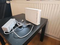 Wii in weiss + Stromkabel Nordrhein-Westfalen - Gelsenkirchen Vorschau