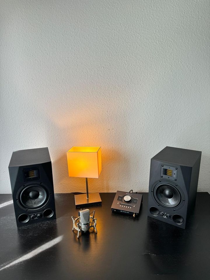 Studio Equipment Neumann WIE NEU Adam Universal Audio apollo … in Böblingen
