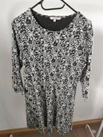 schwarzes Kleid Hessen - Twistetal Vorschau